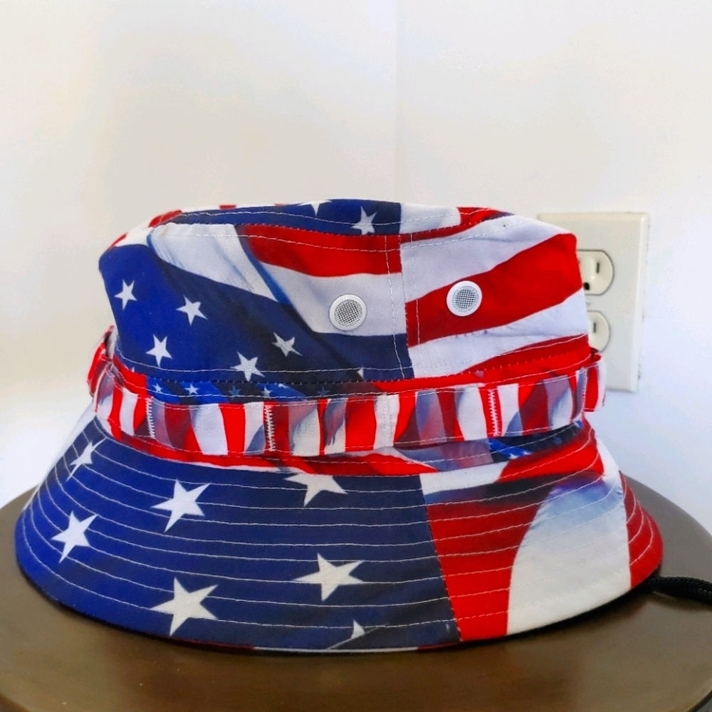 New Era bucket hat USA Flag edition